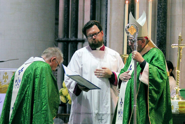 New dean inducted at Norwich St John's Cathedral